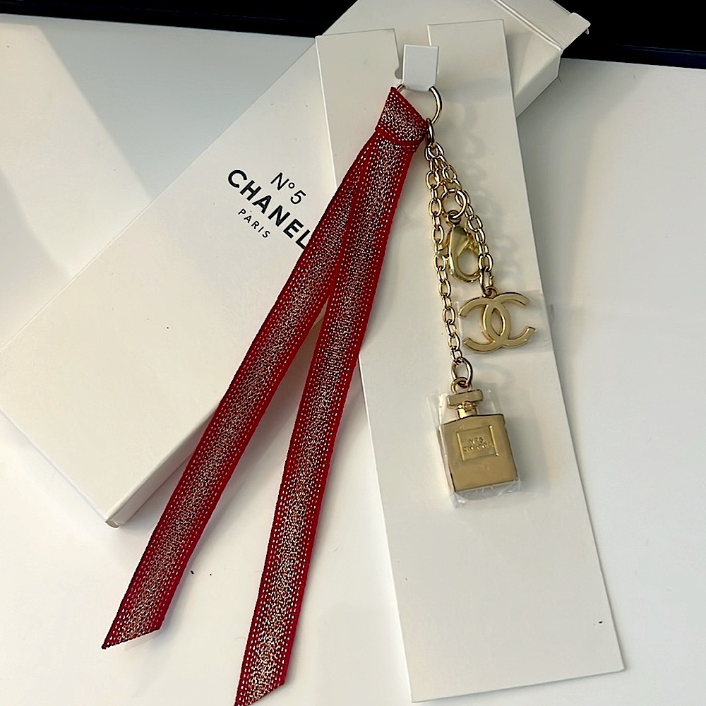 Chanel No.5 Novelty Keyring Holiday Limited Edition